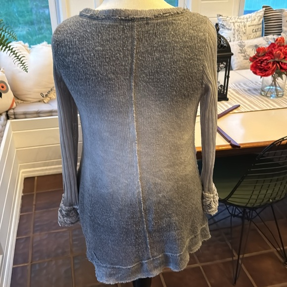 Ombré Lightweight Sweater - Large - Picture 5 of 9